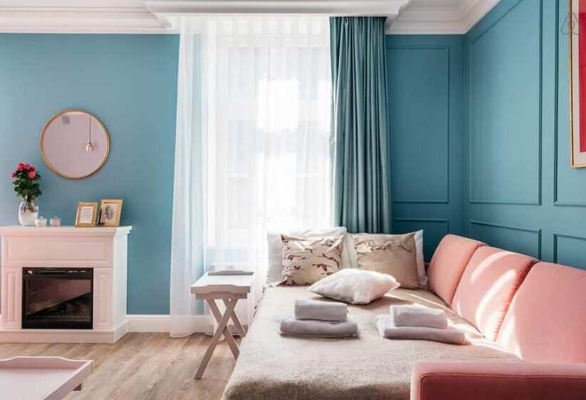 Appartamento 1 Camera da Letto con Balcone, District17   Loftaffair Collection