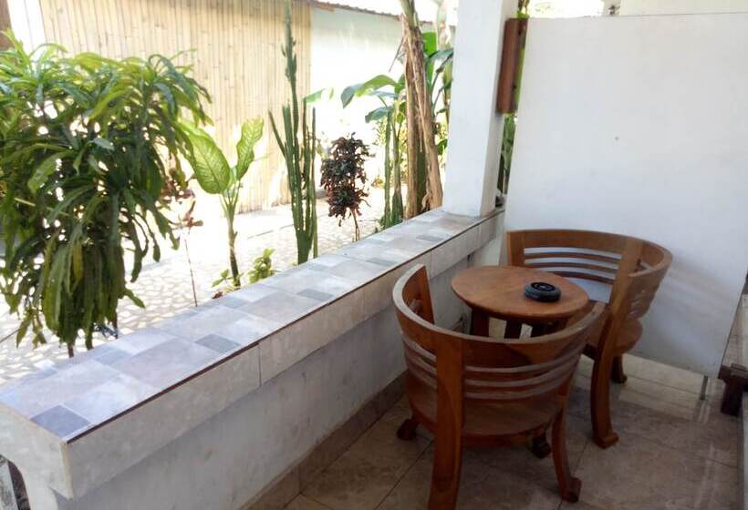 Quarto Deluxe, Sari Laut