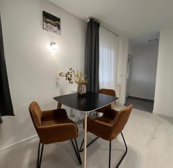 Люкс, Sweet Life Wellness Apartments