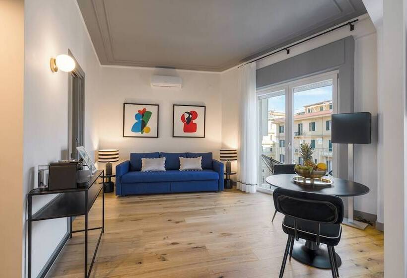 آپارتمان 1 خوابه با چشمانداز دریا, Le Mummarelle Napoli