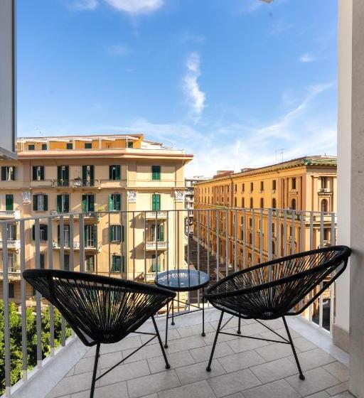 آپارتمان 1 خوابه با چشمانداز دریا, Le Mummarelle Napoli