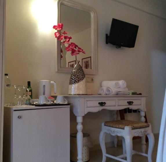 Номер Superior с Балконом, Aerinon Guesthouse