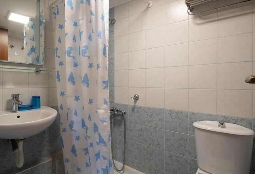 Семейные Апартаменты, Tsamakdas House