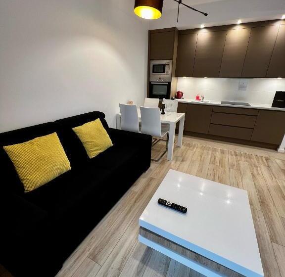 Suíte Júnior, Varsovia Apartamenty Kasprzaka