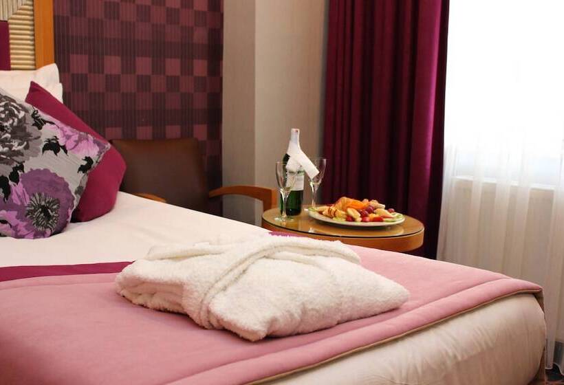 اتاق استاندارد, Carlton Hotel Old City