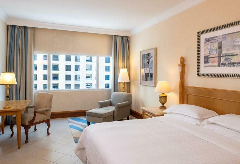 Номер Deluxe Кровать Кинг с Видом, Sheraton Jumeirah Beach Resort