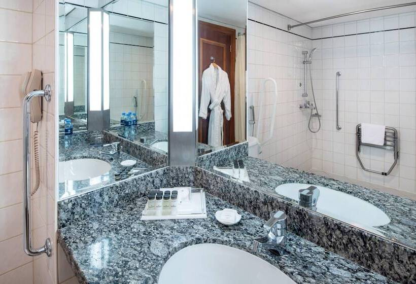 Номер Deluxe Вид на Море, Sheraton Jumeirah Beach Resort