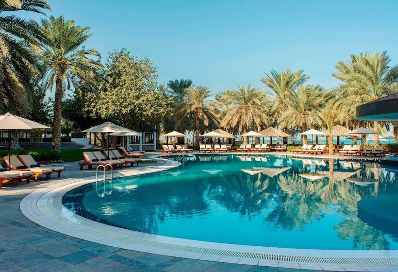 اتاق کلوب با چشم‌انداز, Sheraton Jumeirah Beach Resort