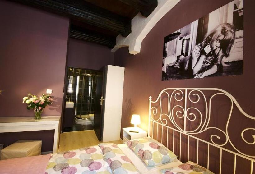Standardzimmer, Rosemary S B&b