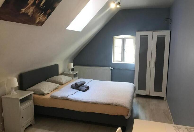 Standardzimmer Geteiltes Bad, Rosemary S B&b