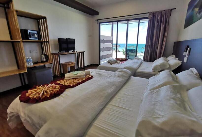 ویلای 1 خوابه, The Barat Tioman Beach Resort