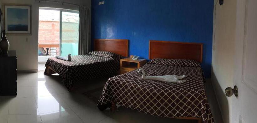 Economy Quadruple Room, Casa Del Parque Vallarta
