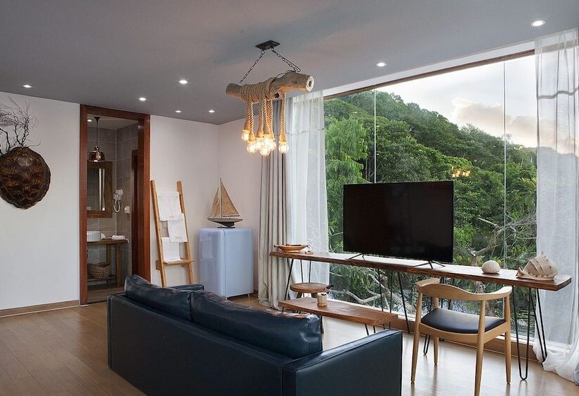 اتاق لوکس با چشم‌انداز دریا, Beluu Sea View Resort