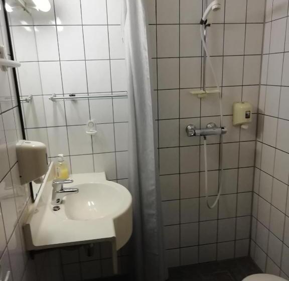 이코노미 룸, Kirkenes Hotell