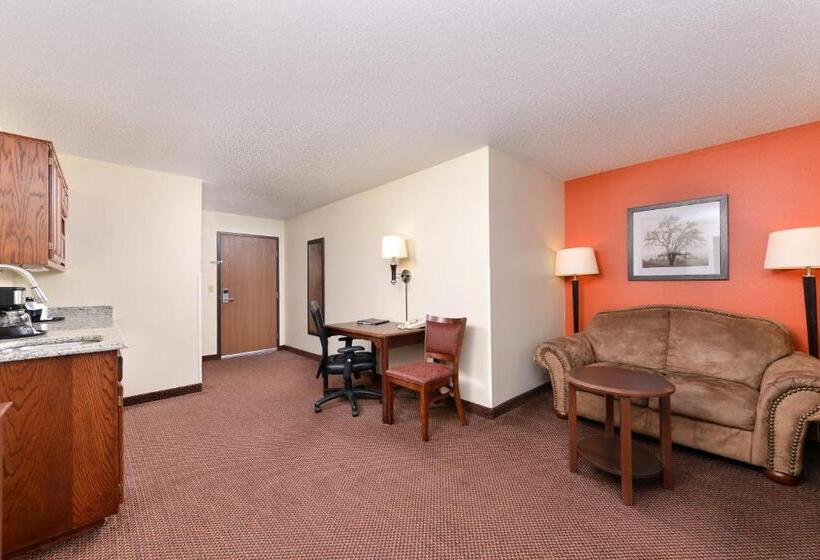 Люкс Кровать Кинг, Americinn By Wyndham St Cloud Mn I 94
