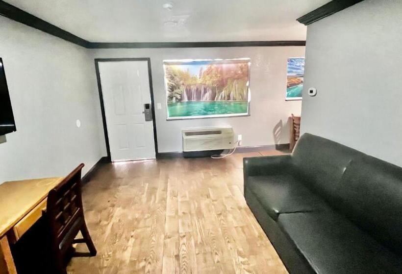 Люкс Кровать Кинг, Anchorage Inn Lakeport