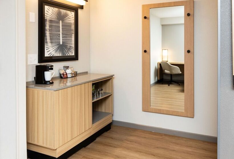 Номер Стандарт, Hyatt Place Roanoke Airport / Valley View Mall