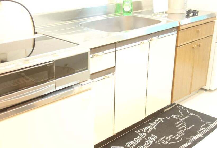 Семейный Номер, Seaside Pension Petit Shirahama