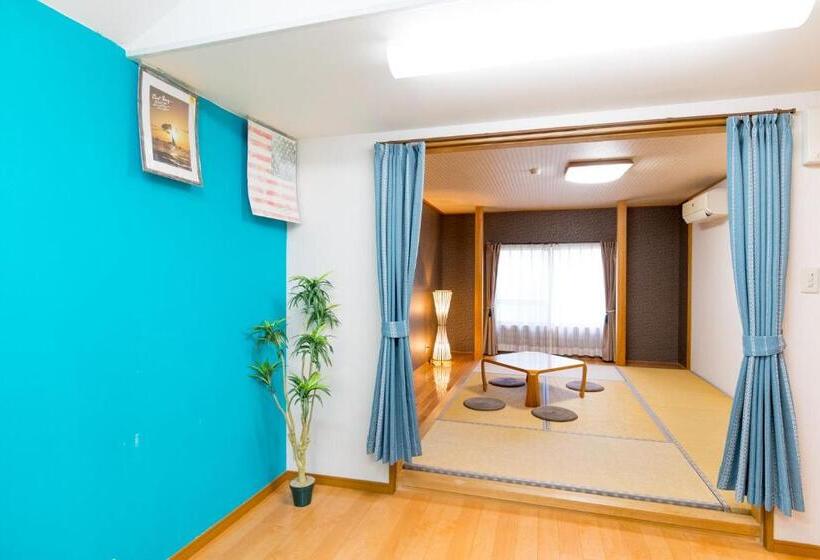 Четырехместный Номер Стандарт, Seaside Pension Petit Shirahama