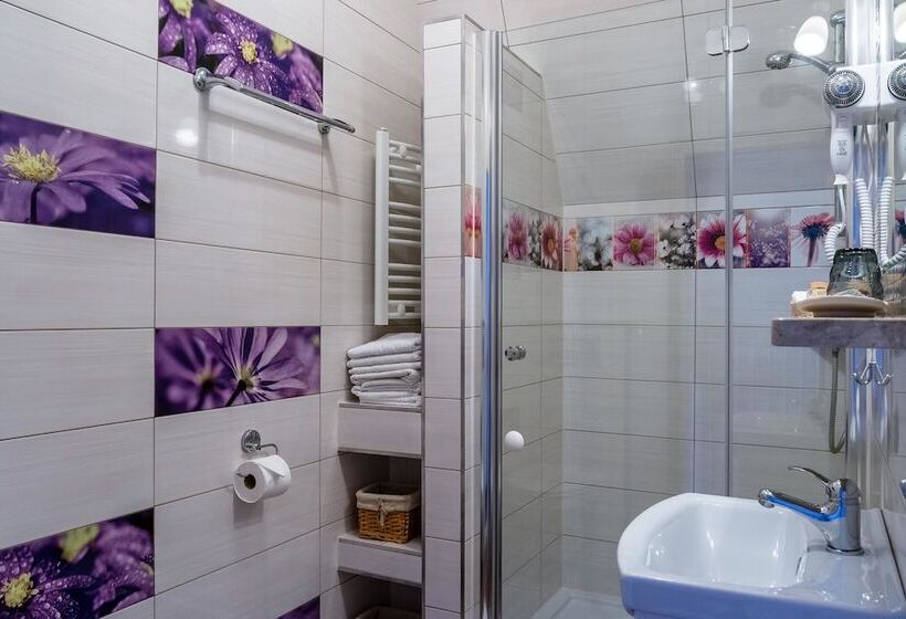 اتاق استاندارد سه نفره, Willa Roztoka & Spa   Idealne Miejsce Dla Twojej Rodziny