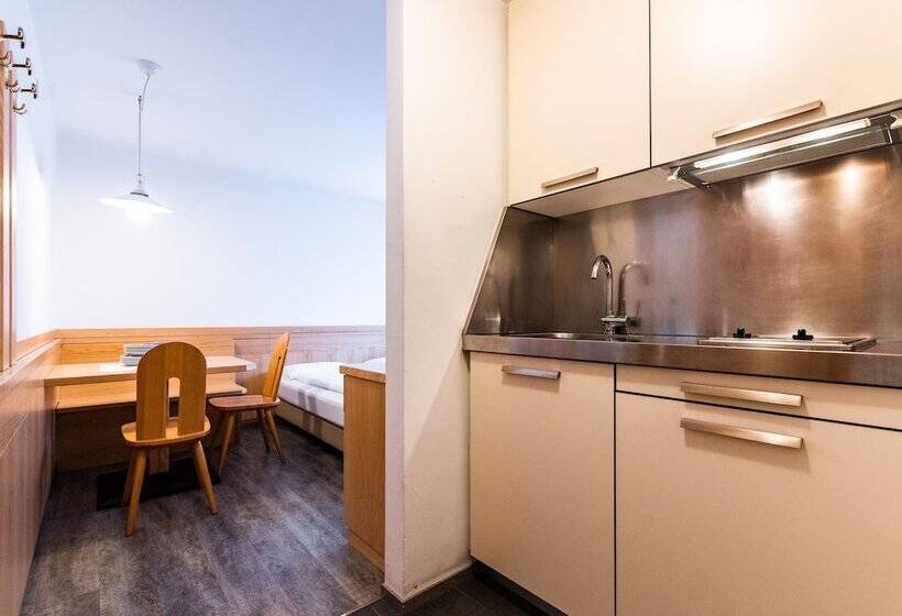 Апартаменты 1 Спальня, Residence Contrin