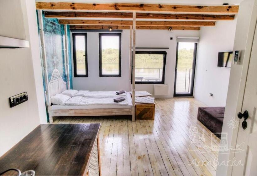 استودیوی استاندارد, Arkabarka 2  Floating Dream Rooms And Apartments