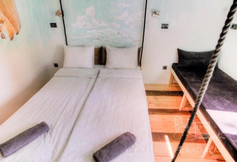 اتاق لوکس, Arkabarka 2  Floating Dream Rooms And Apartments