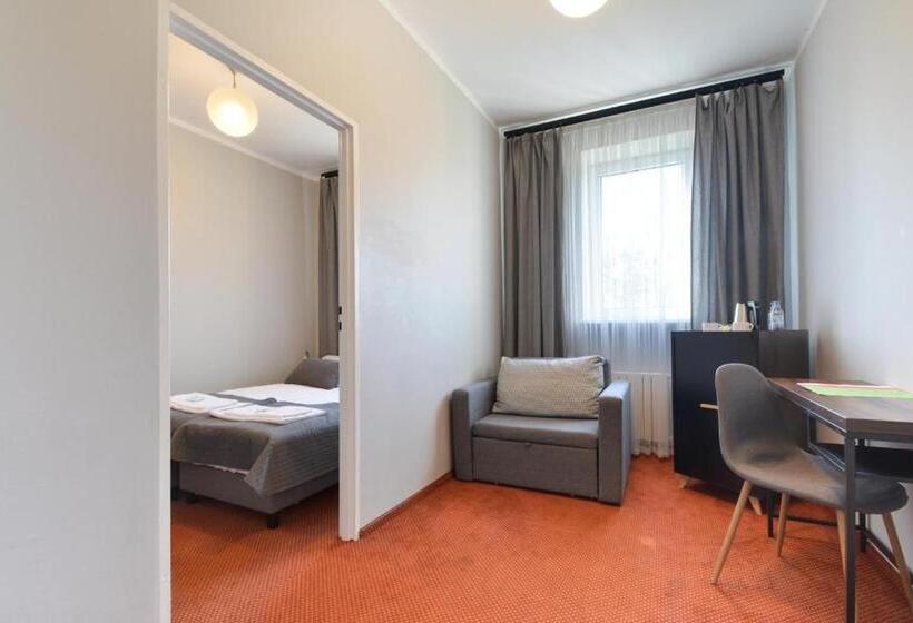 استودیوی استاندارد, Resort Moderna Jastrzębia Góra