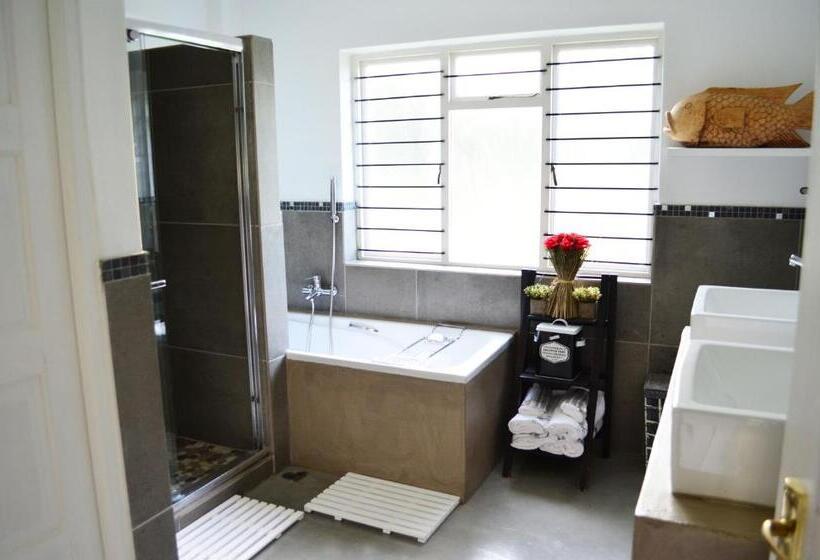 Президентский Люкс, Zonnevanger Guesthouse