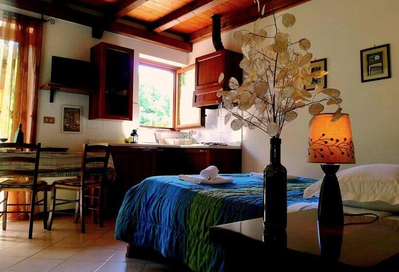 استودیو استاندارد با تراس, Agriturismo Radovic