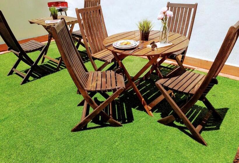 Standard room with outdoor bath, Collection City   Bed & Breakfast, Alicante Center I Cocina & Amplia Terraza   Jardín