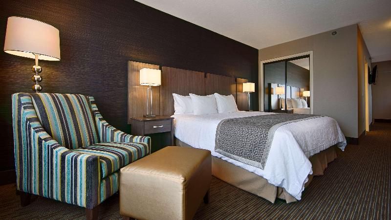 Номер Стандарт Кровать Кинг Адаптированный для Инвалидов, Best Western Plus Cottontree Inn