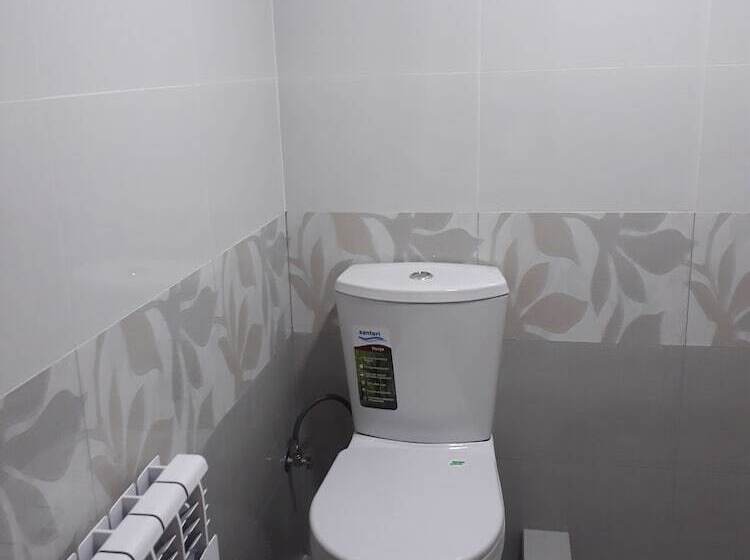 Quarto Triplo Estandar, Suzani Samarkand