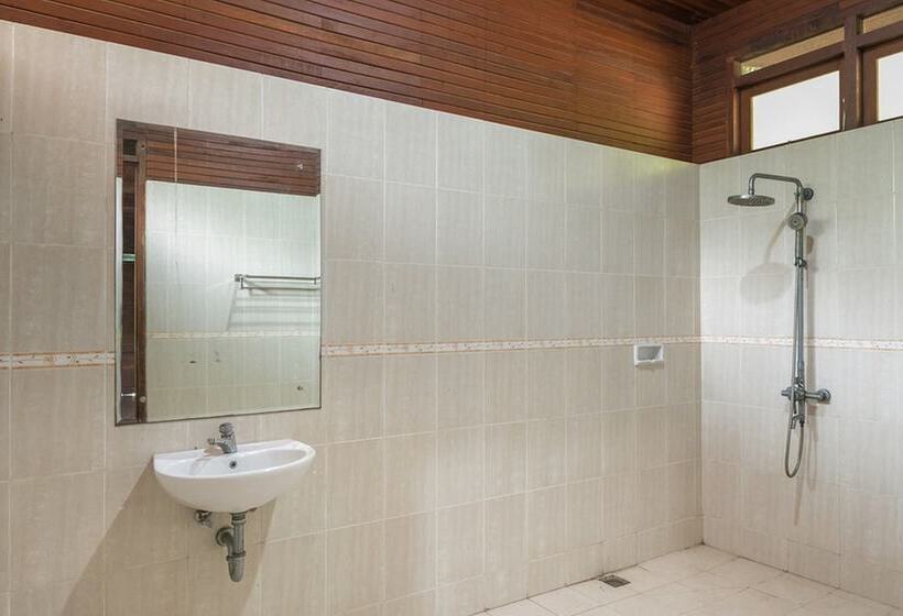 Семейный Номер, Reddoorz Resort @ Taman Wisata Mangrove