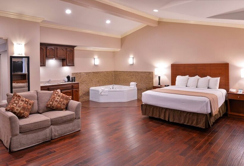 Люкс с гидромассажем, Best Western Oxnard Inn