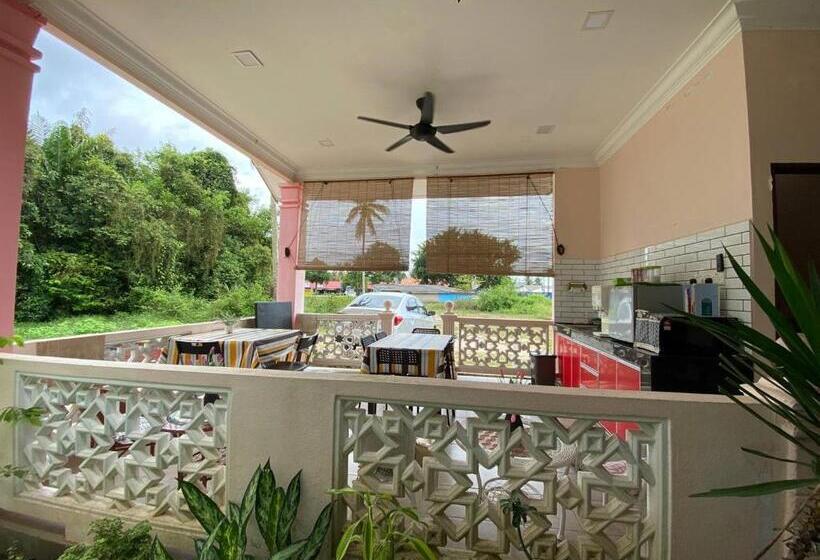 Номер Стандарт, Besut Guesthouse