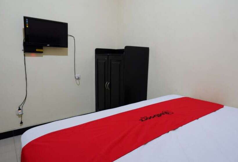 Номер Стандарт, Reddoorz Near Gor Wisanggeni