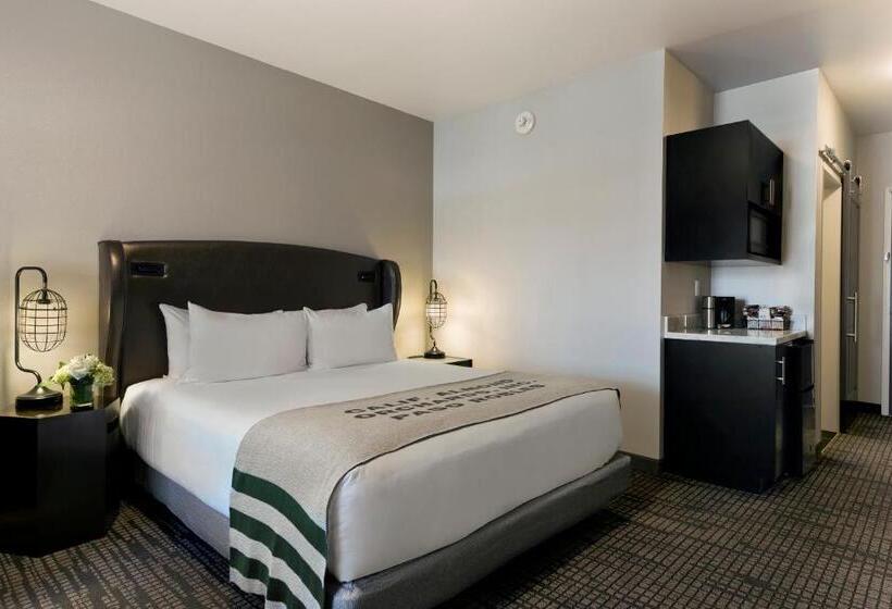 Люкс Кровать Кинг, Oxford Suites Paso Robles