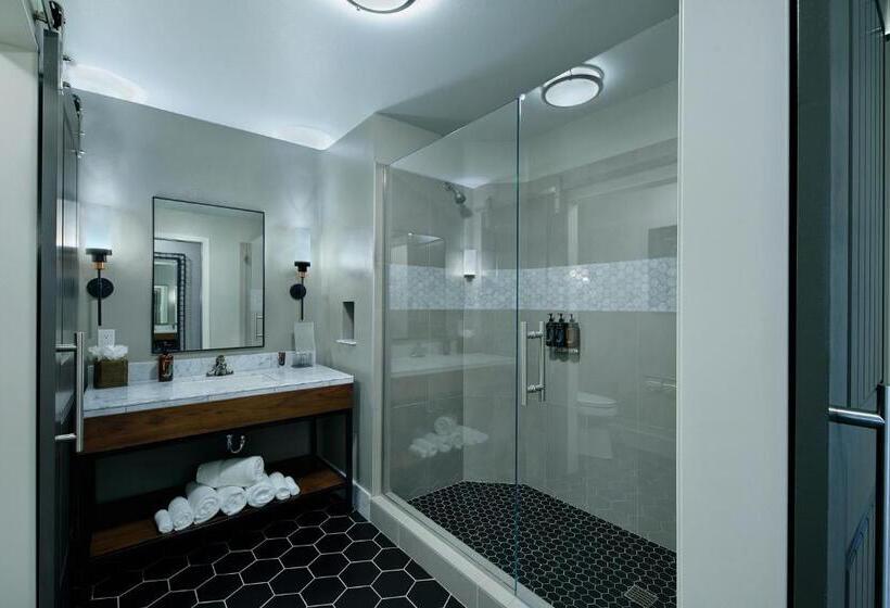 Люкс Кровать Квин, Oxford Suites Paso Robles