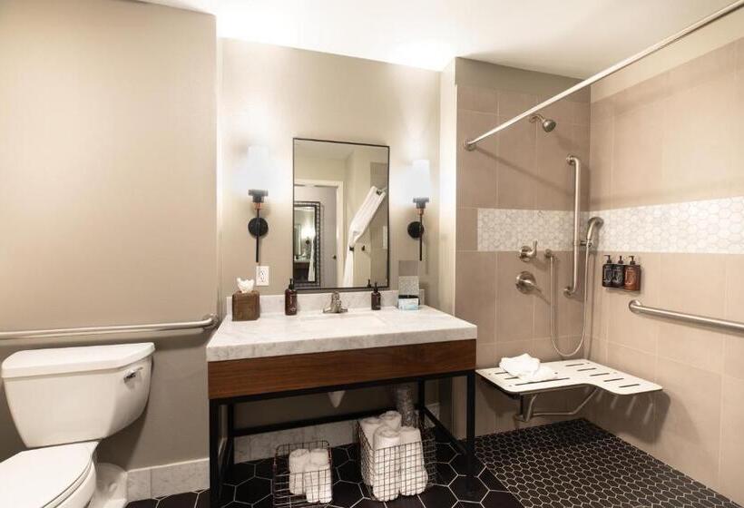 Люкс Кровать Квин, Oxford Suites Paso Robles