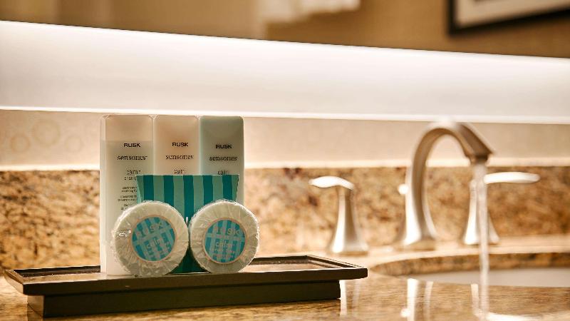 스위트, Best Western Plus Suites Hotel Coronado Island