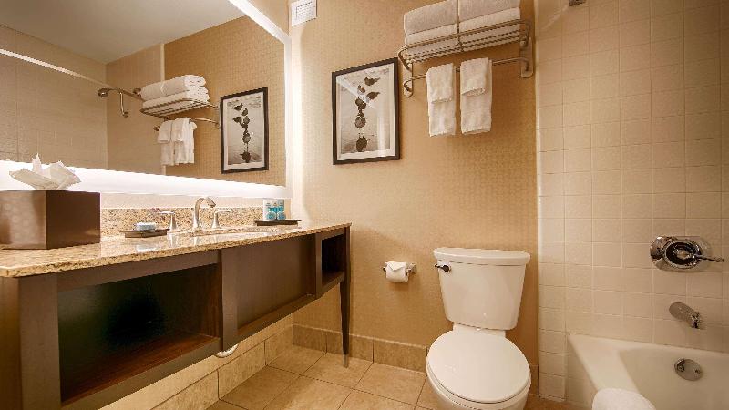 스위트, Best Western Plus Suites Hotel Coronado Island