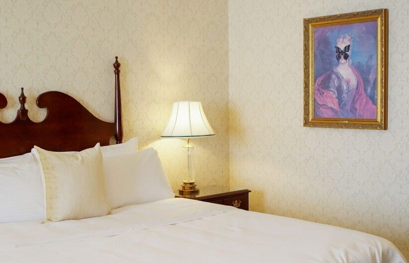 デラックスルーム, The Bristol Hotel Campbell San Jose
