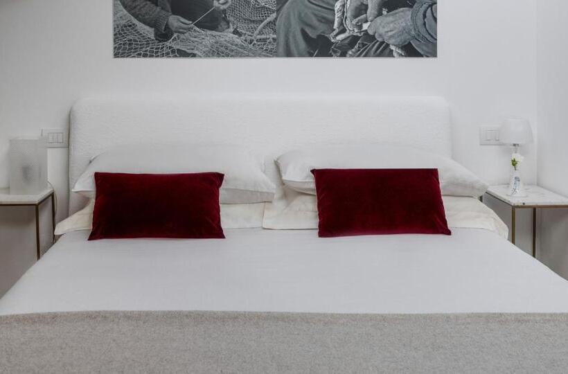 バスタブ付きスタンダードルーム, Fiorenzuola Bed & Breakfast