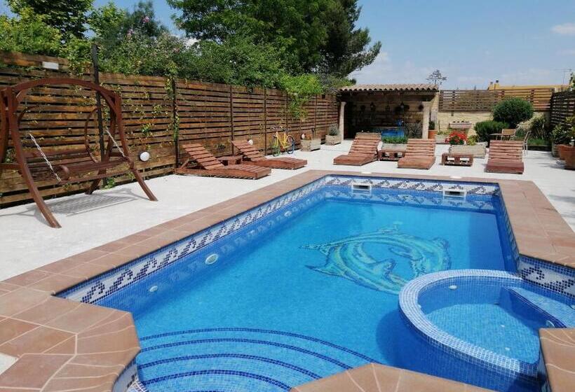 스위트 킹사이즈 침대, Cal Roig Hotel Rural
