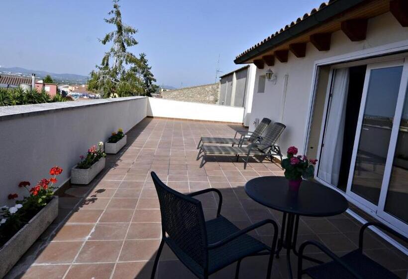 스위트 킹사이즈 침대, Cal Roig Hotel Rural