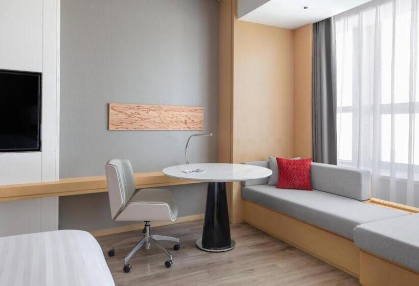 اتاق اجرایی با تخت بزرگ, Courtyard By Marriott Shanghai Songjiang
