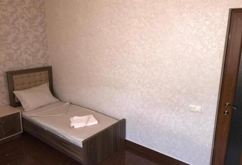 이코노미 룸, Liko Hostel