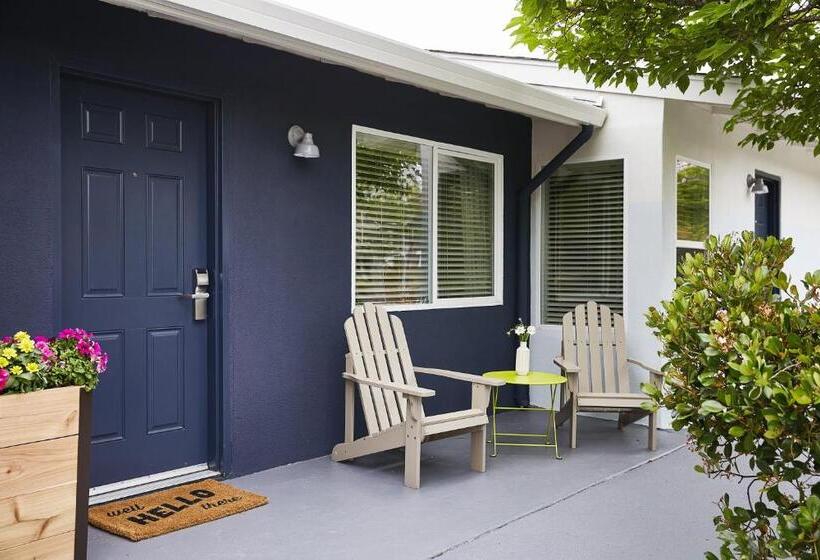 스탠다드 스튜디오 킹침대, Calistoga Motor Lodge And Spa, A Jdv By Hyatt