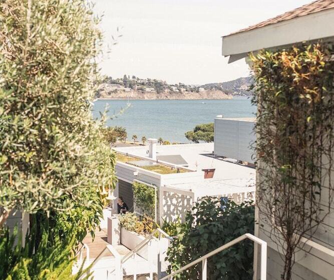 Junior Suite, Casa Madrona Hotel And Spa